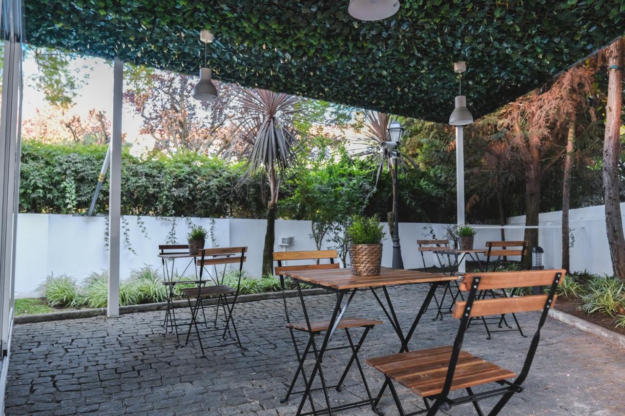 4U Lisbon Airport Suites Εξωτερικό φωτογραφία